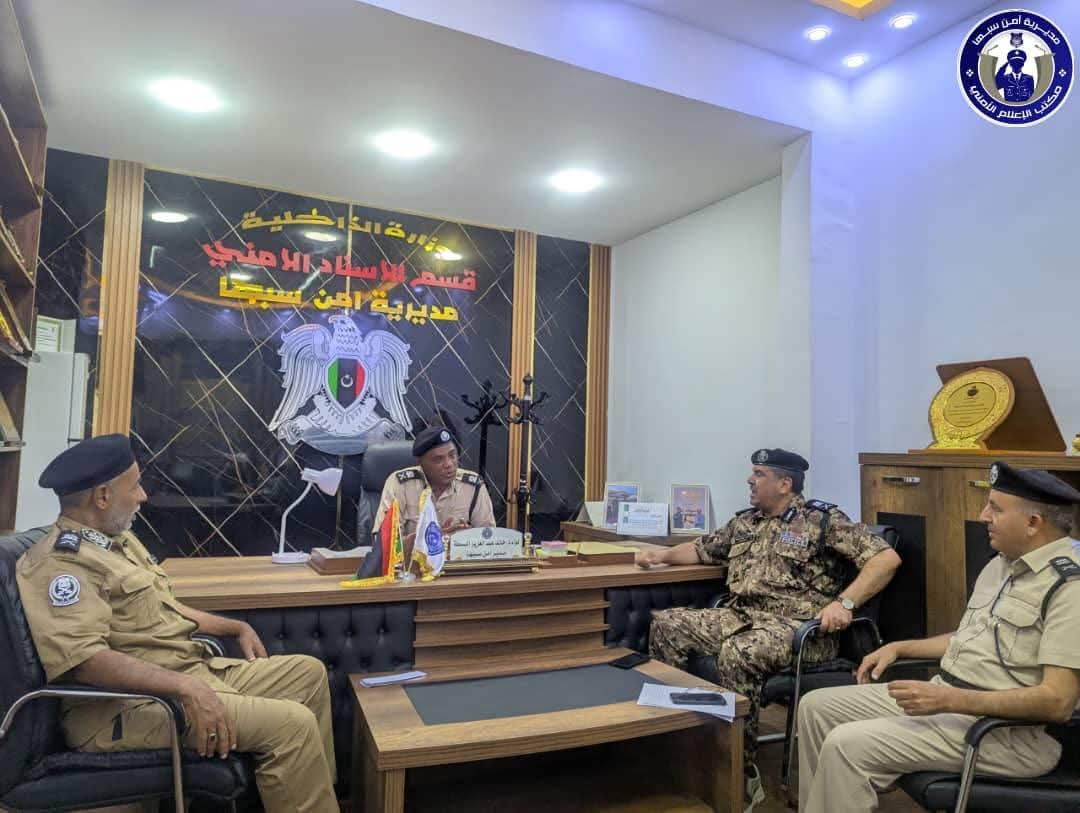 مدير أمن سبها يبحث مع رئيس ديوان الداخلية تعزيز أمن المدينة