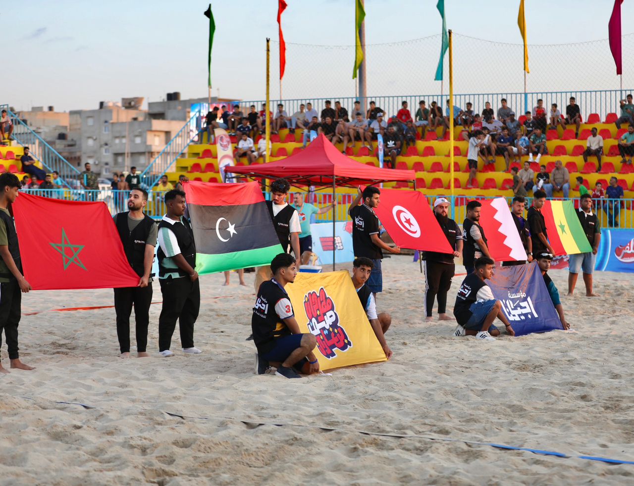 انطلاق فعاليات مهرجان صيف بنغازي للألعاب الشاطئية 2025