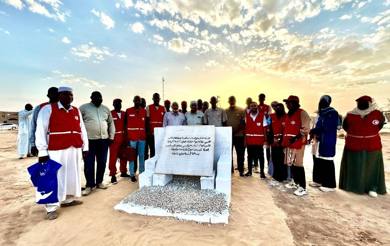 وضع حجر الأساس لمبنى الهلال الأحمر الليبي فرع غات