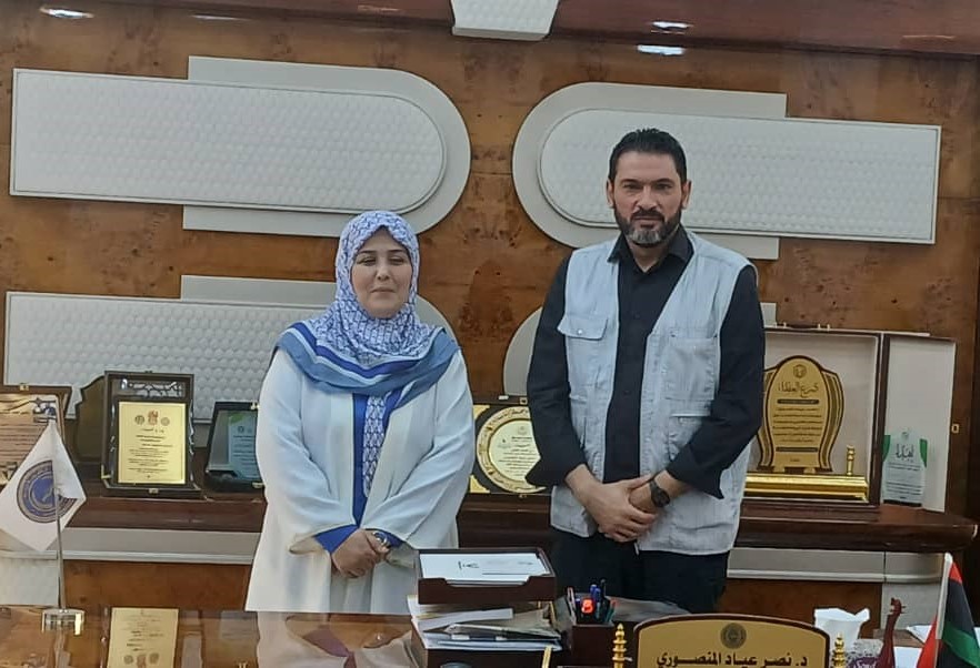 «شنيب» تبحث تعزيز المرافق الأكاديمية والطبية بجامعة درنة