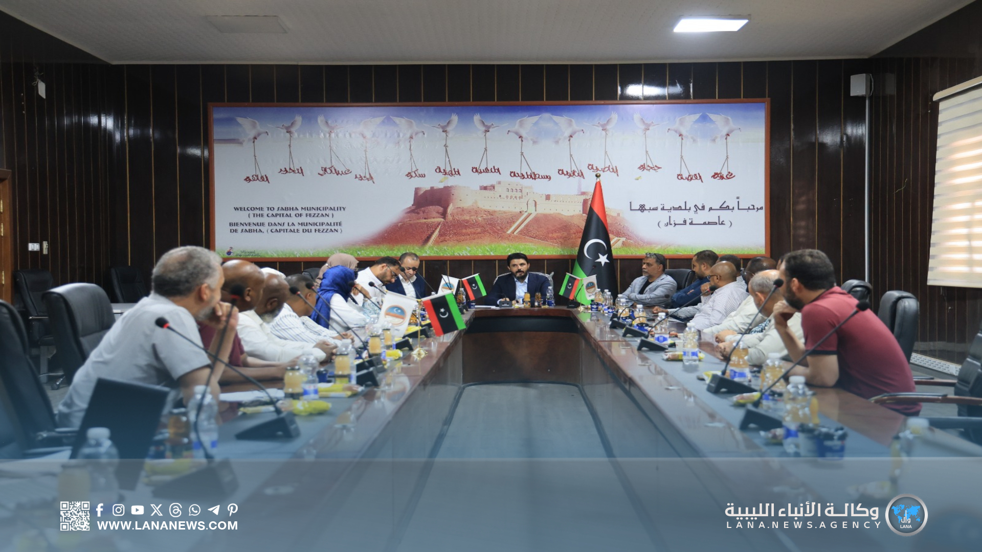 وكيل عام الصحة يبحث مع استشاريين سبها خطط إصلاح القطاع في الجنوب