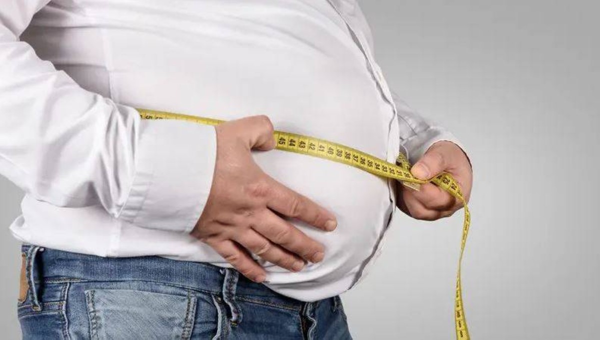 دراسة علمية : الشاي الأخضر يبشر بثورة في علاج السمنة