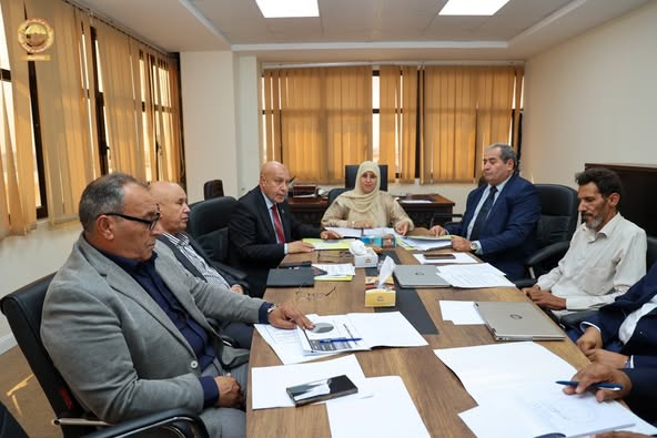 اجتماع بين لجنة التعليم بمجلس النواب ووزير التربية لبحث تحديات القطاع