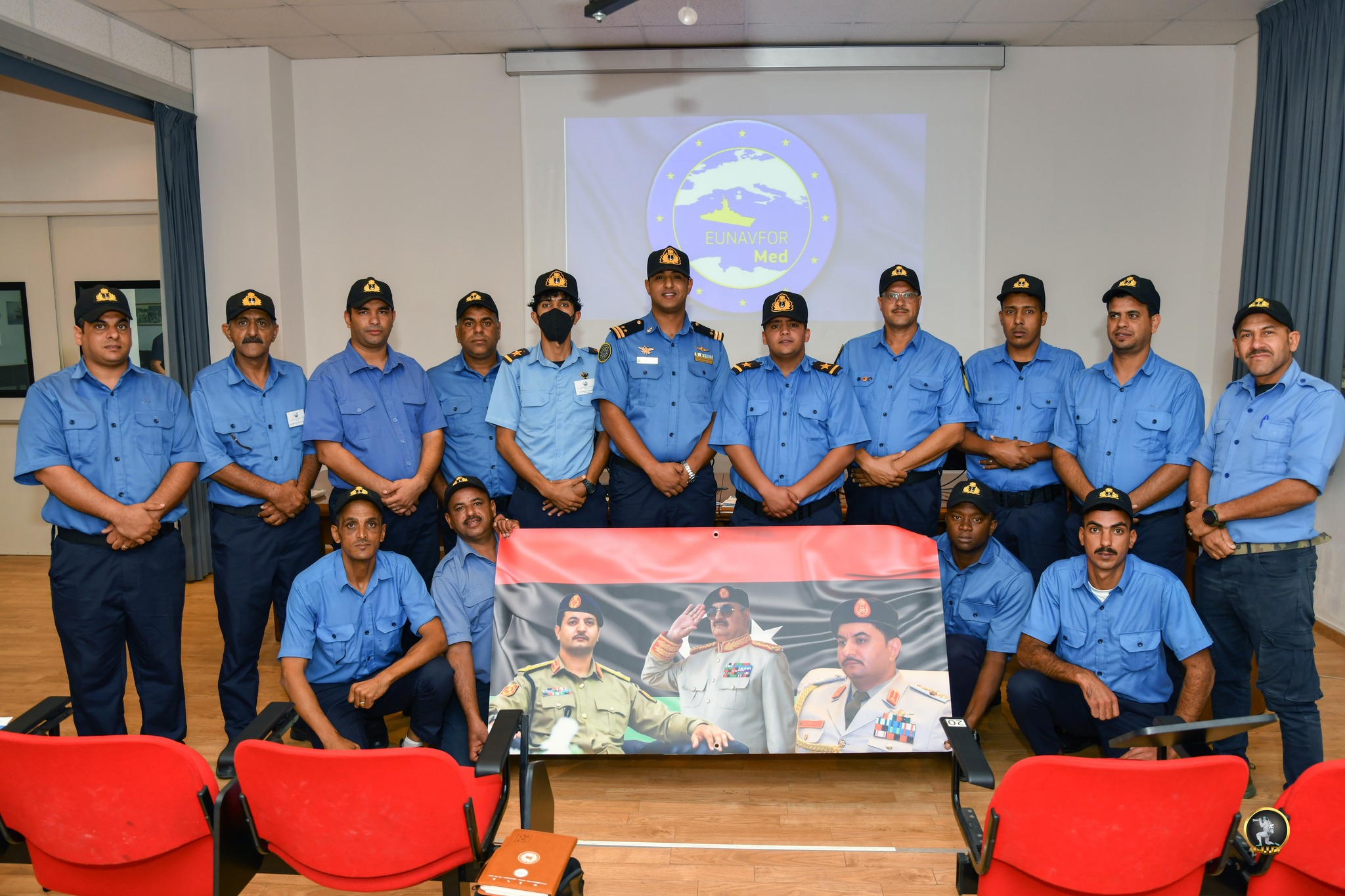 وحدات من رئاسة أركان القوات البحرية تشارك في تدريب بحري بإيطاليا