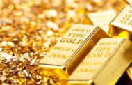 الذهب يحافظ على ارتفاعه قرب المستويات التاريخية
