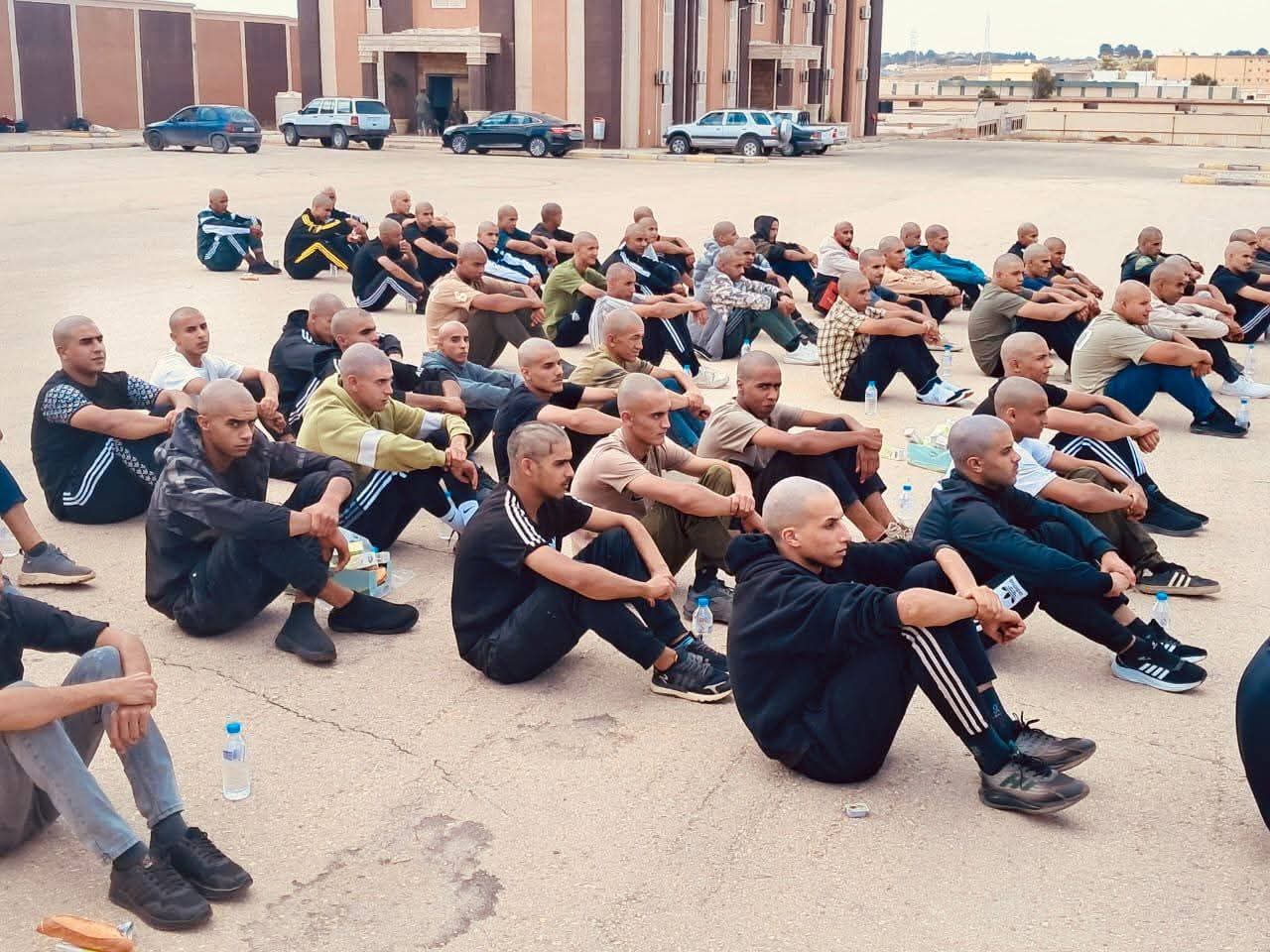 دورة تدريبية لجهاز مكافحة الهجرة بمعهد الشرطة في قرنادة