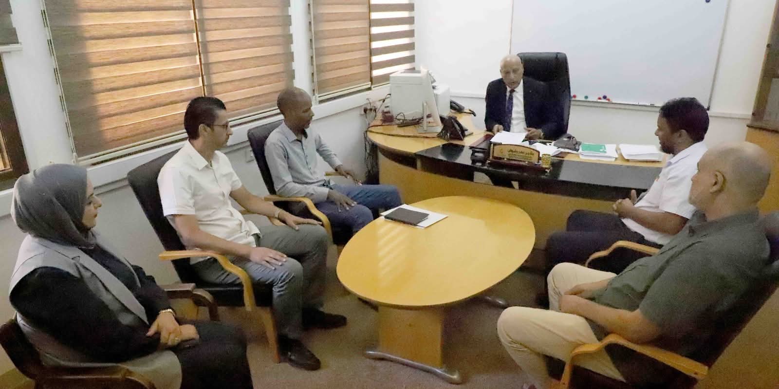 الخليج العربي ومعهد النفط بأجدابيا يعلنان عن خطة تدريب وتأهيل مشتركة