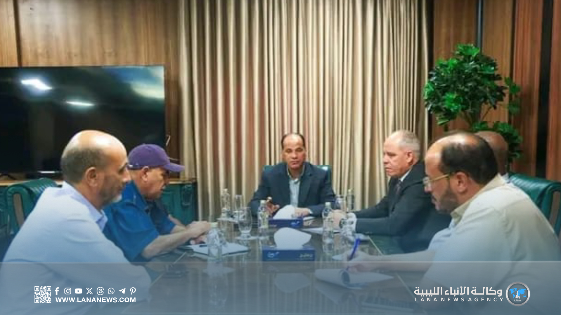 نائب رئيس الحكومة يجتمع مع المجلس البلدي لبلدية سبها