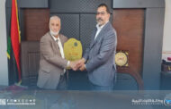 وزارة الزراعة تُكرّم خبير النحل الليبي رمضان رافع على إنجازاته الدولية