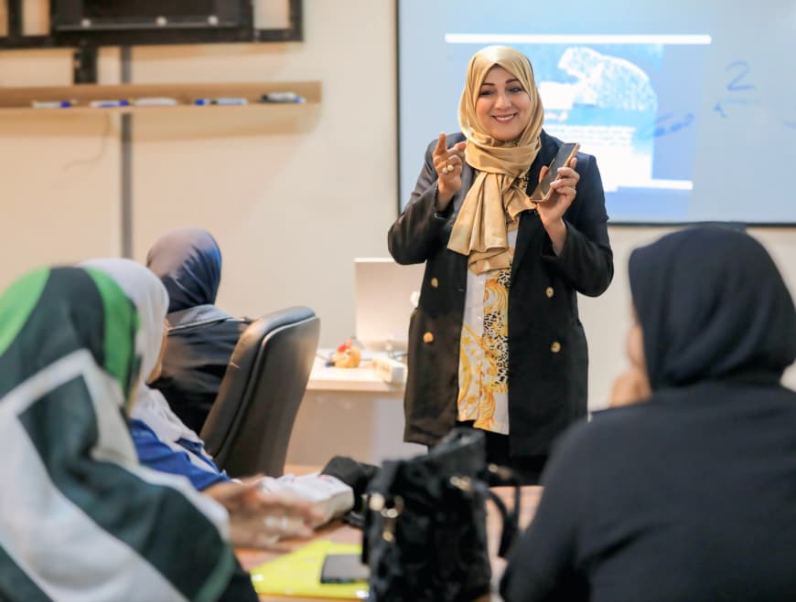 مشروع 166 يُطلق برنامج توعوي لحماية الأطفال من مخاطر الإنترنت