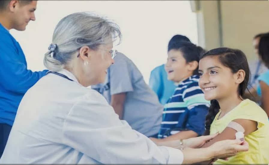 التمريض المدرسي .. خط الدفاع الأول لحماية الطلاب المصابين بالسكري