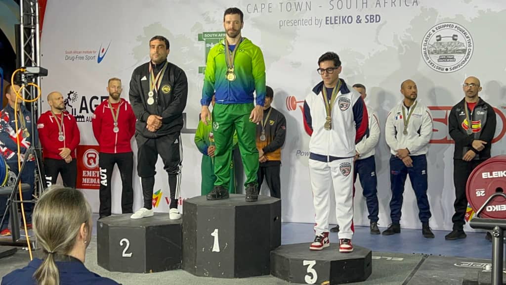 المنتخب الليبي يحصد 17 قلادة ملونة في بطولة العالم للقوة البدنية 