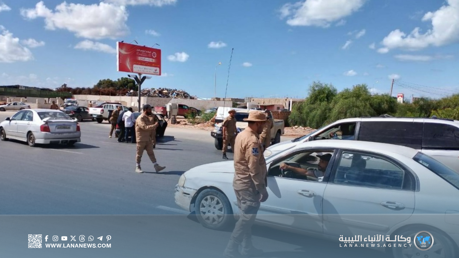 ضبط 62 مهاجرًا غير شرعي في بنغازي وإحالتهم لمركز الإيواء