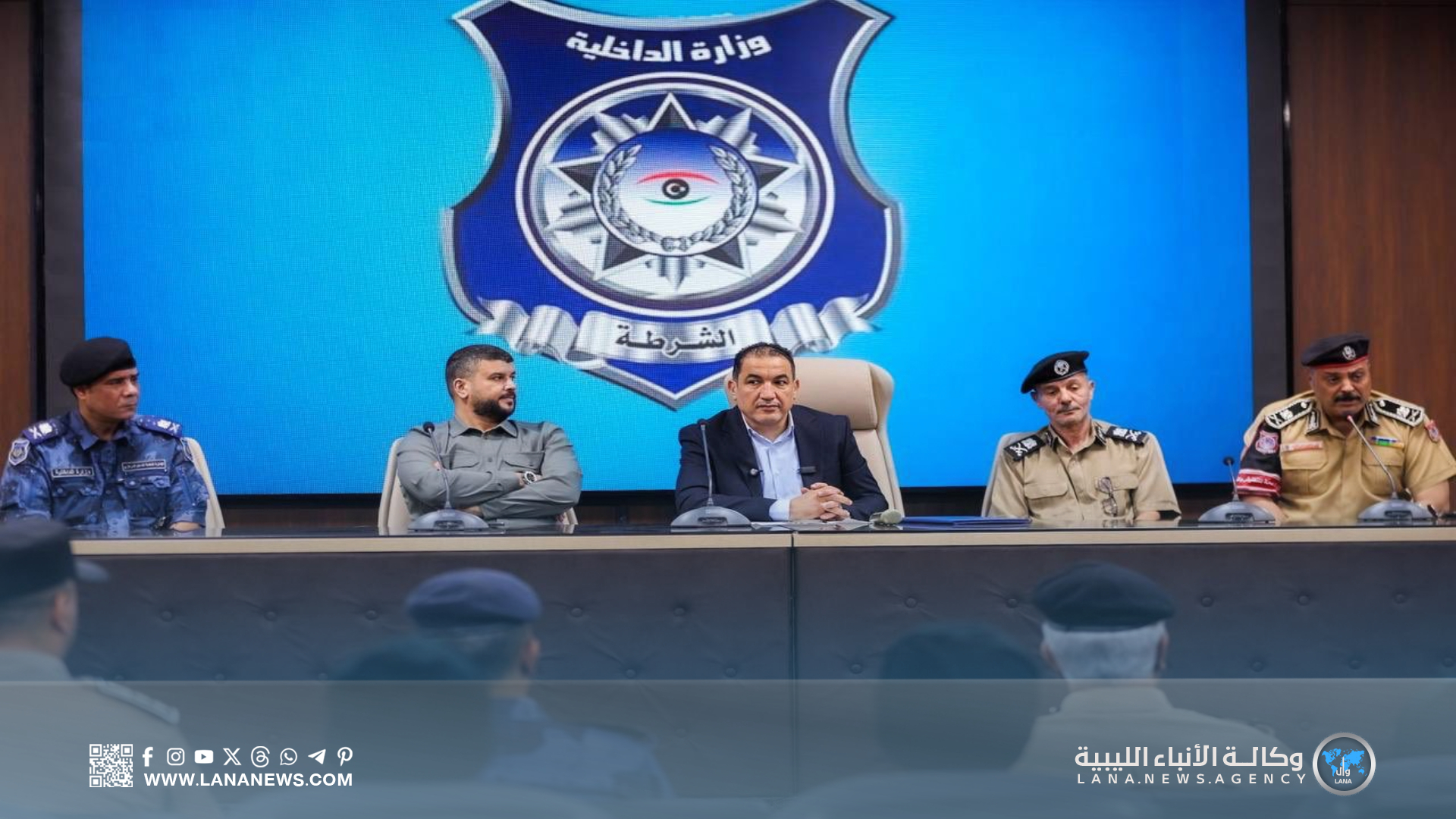 وزير الداخلية يلتقي مُنتسبي الدعم المركزي الموفدين إلى بيلاروسيا