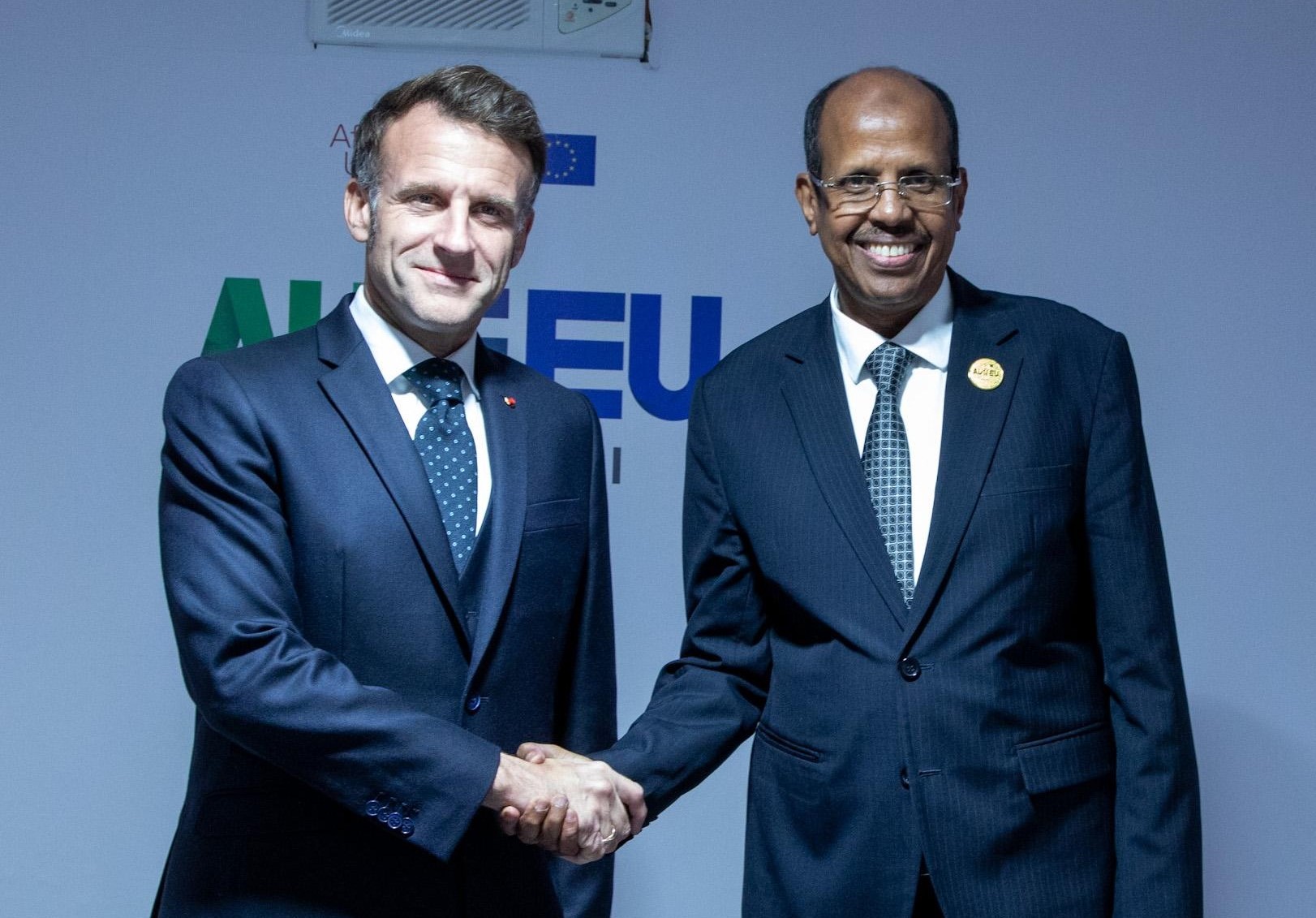 مباحثات أفريقية – فرنسية في لواندا تناولت الأمن والتجارة والمناخ