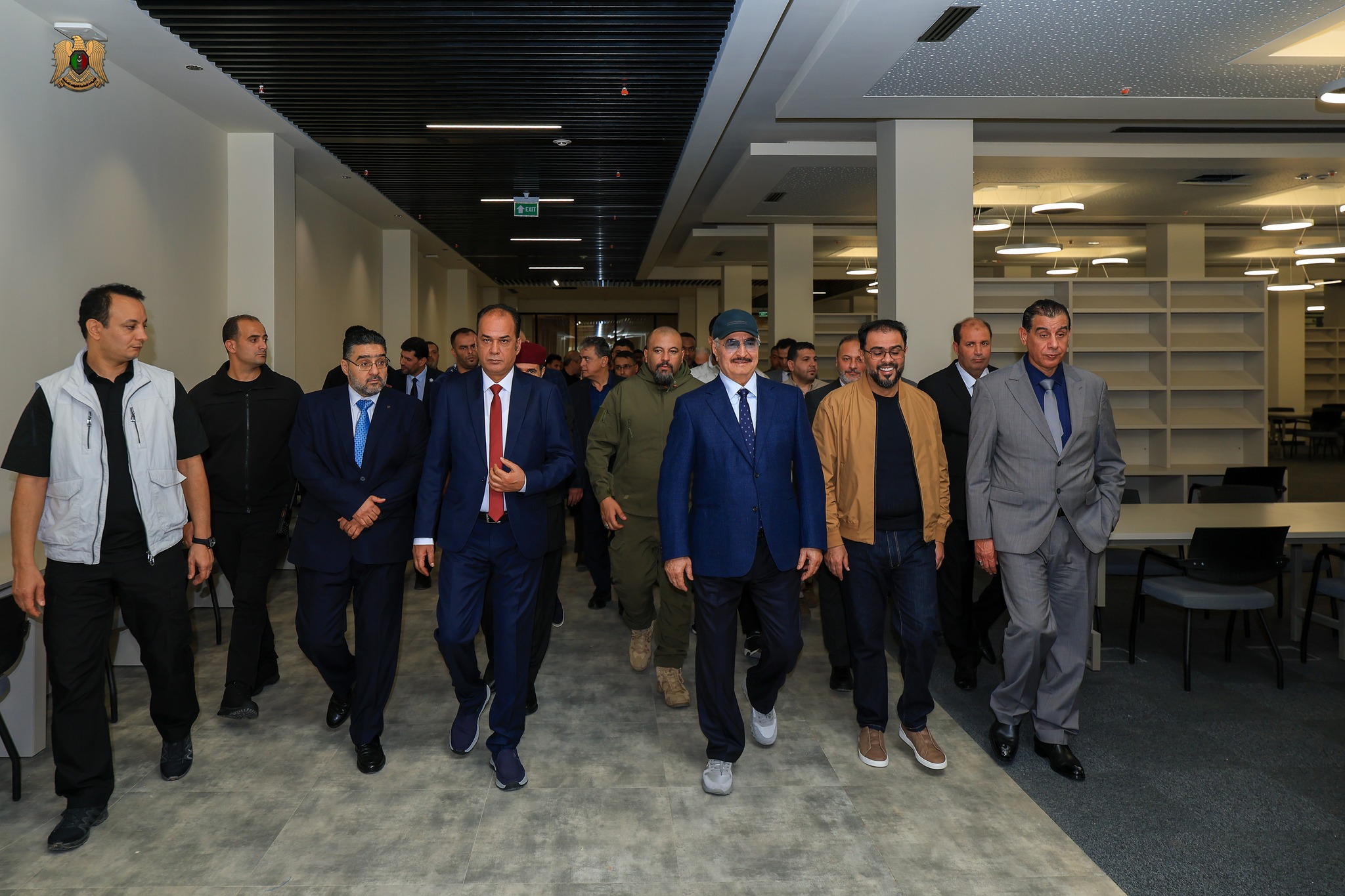 القائد العام للقوات المسلحة يتفقد مشاريع الإعمار والتنمية في بنغازي