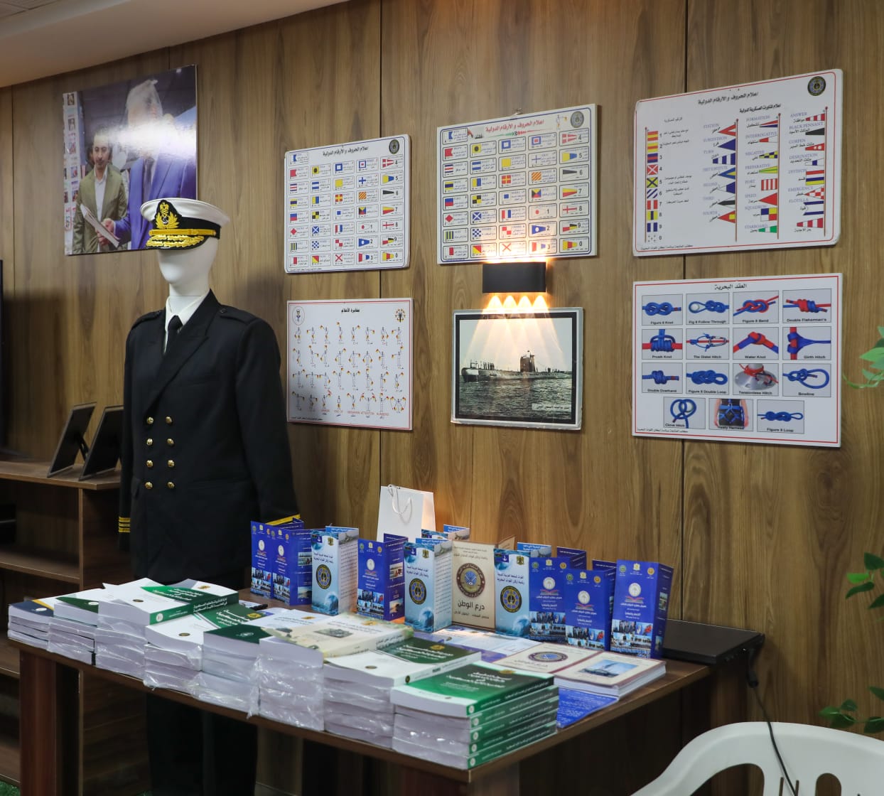 حضور لافت للجناح العسكري في معرض بنغازي الدولي للكتاب