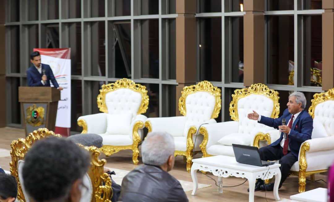 محاضرة مائة عام في الصحافة الليبية ضمن فعاليات معرض الكتاب