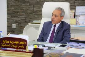 رئيس ديوان المحاسبة يحظر إصدار تراخيص الأنشطة من غير البلديات