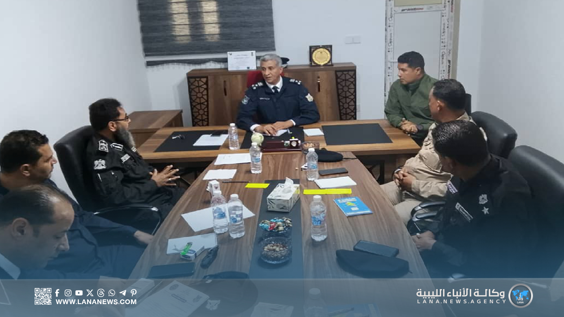 أمن السواحل يبحث الجاهزية التشغيلية وتعزيز التنسيق بين الفروع