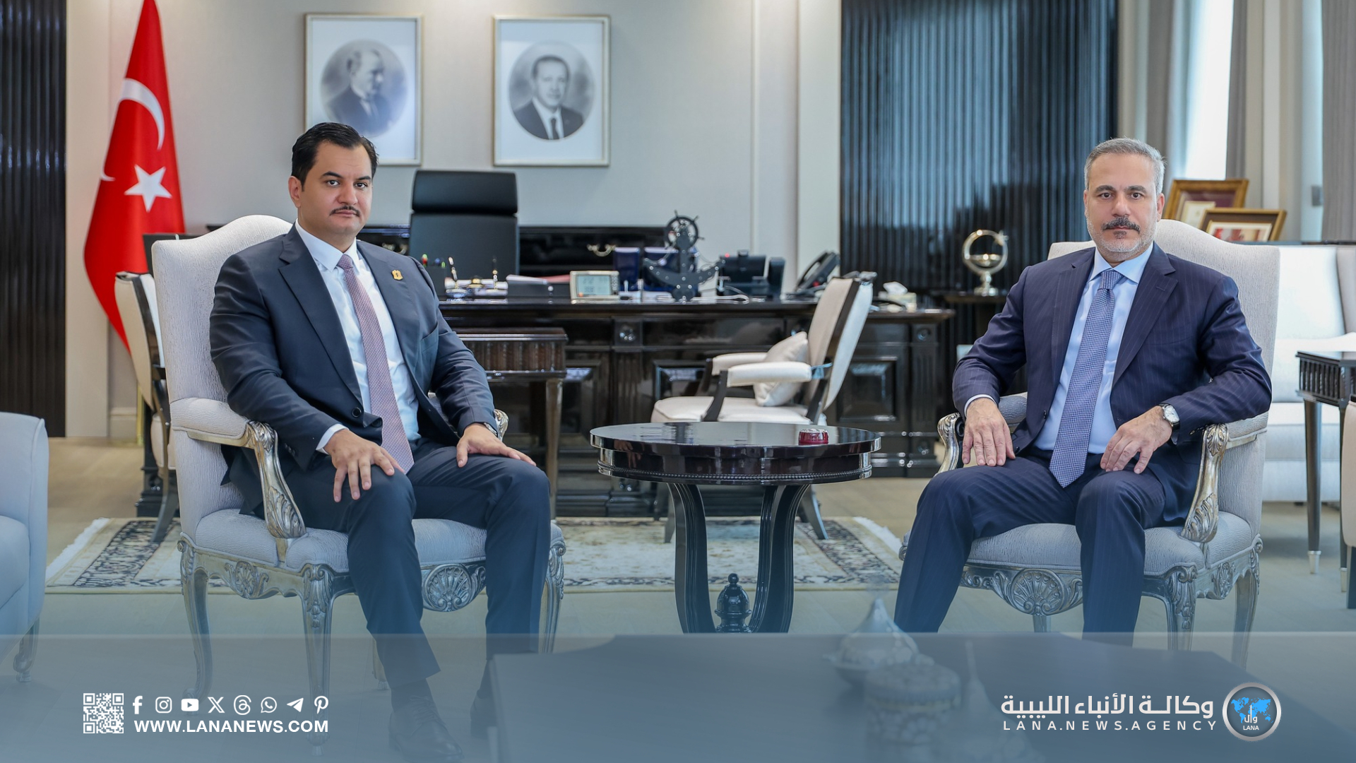 نائب القائد العام يلتقي وزير الخارجية التركي في أنقرة