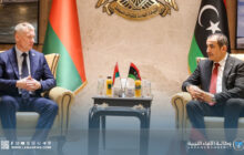 لقاء ليبي – بيلاروسي في بنغازي لبحث آفاق التعاون الأمني المشترك