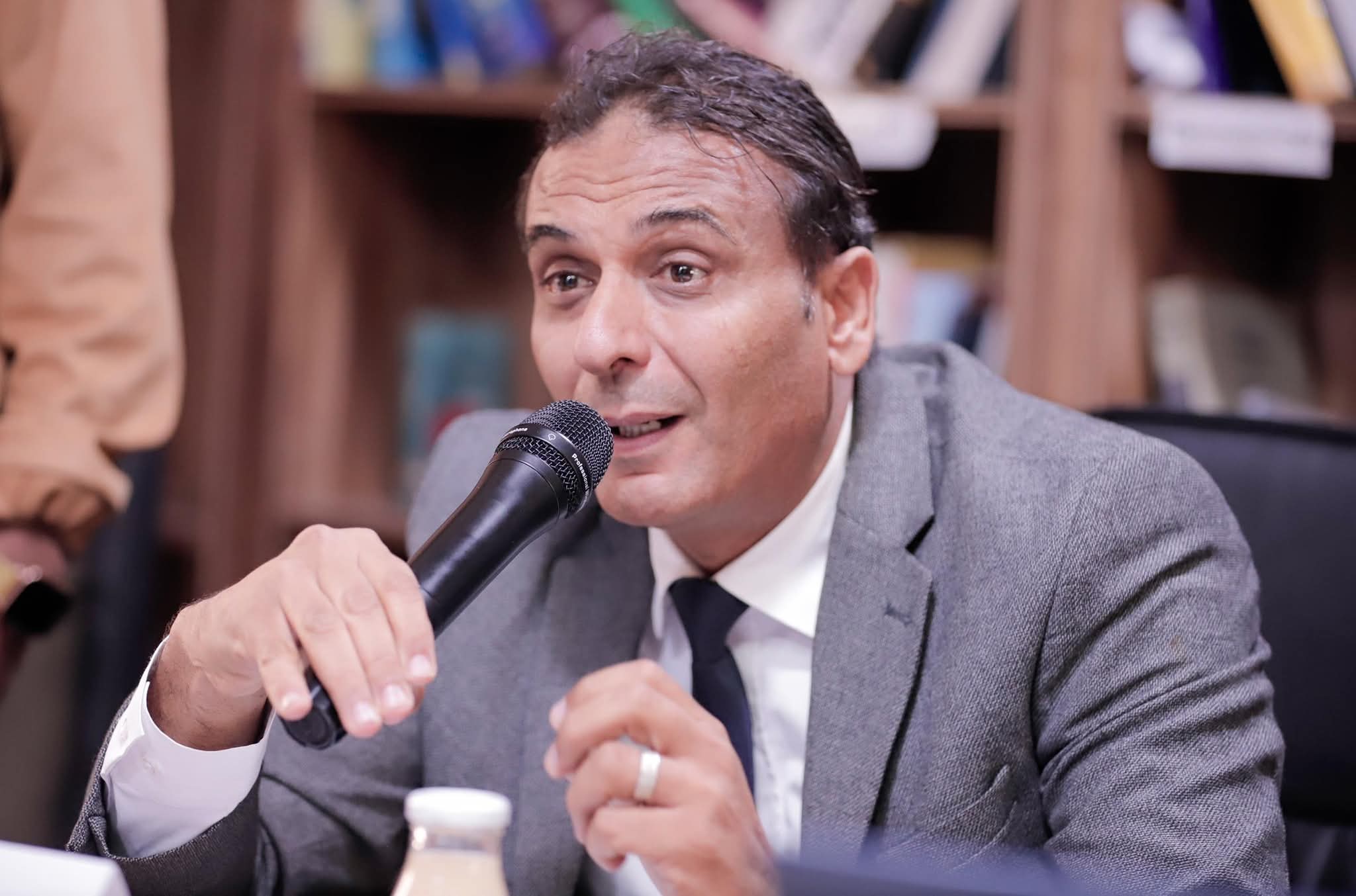 حلقة نقاشية بأجدابيا تناقش تعزيز الوعي الرياضي ودور الإعلام