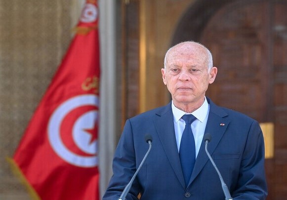 تمديد حالة الطوارئ في تونس حتى نهاية شهر يناير المقبل