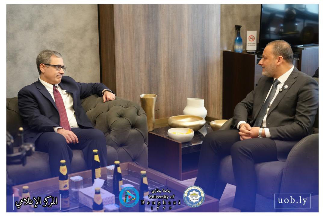 رئيس جامعة بنغازي يستقبل القائم بأعمال السفارة الأمريكية في ليبيا