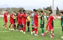 أربع تعادلات تسود المجموعتين الأولى والثالثة