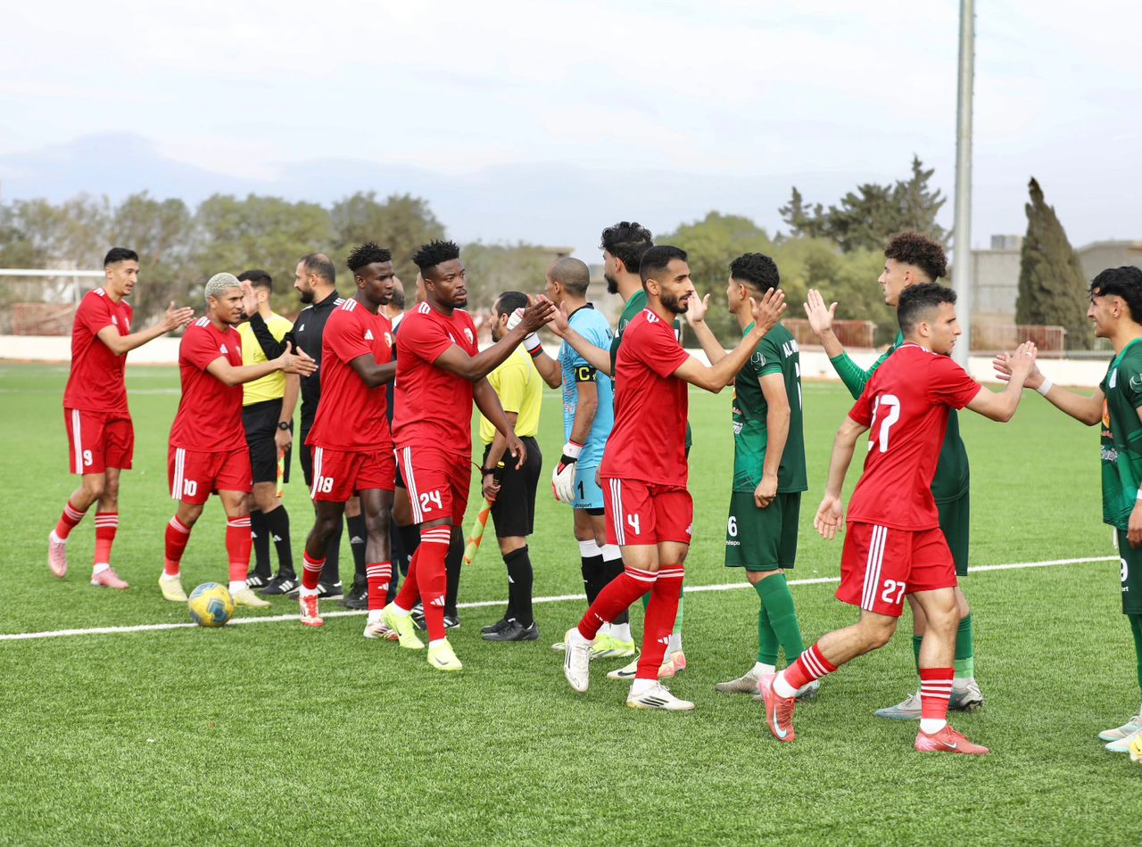 أربع تعادلات تسود المجموعتين الأولى والثالثة