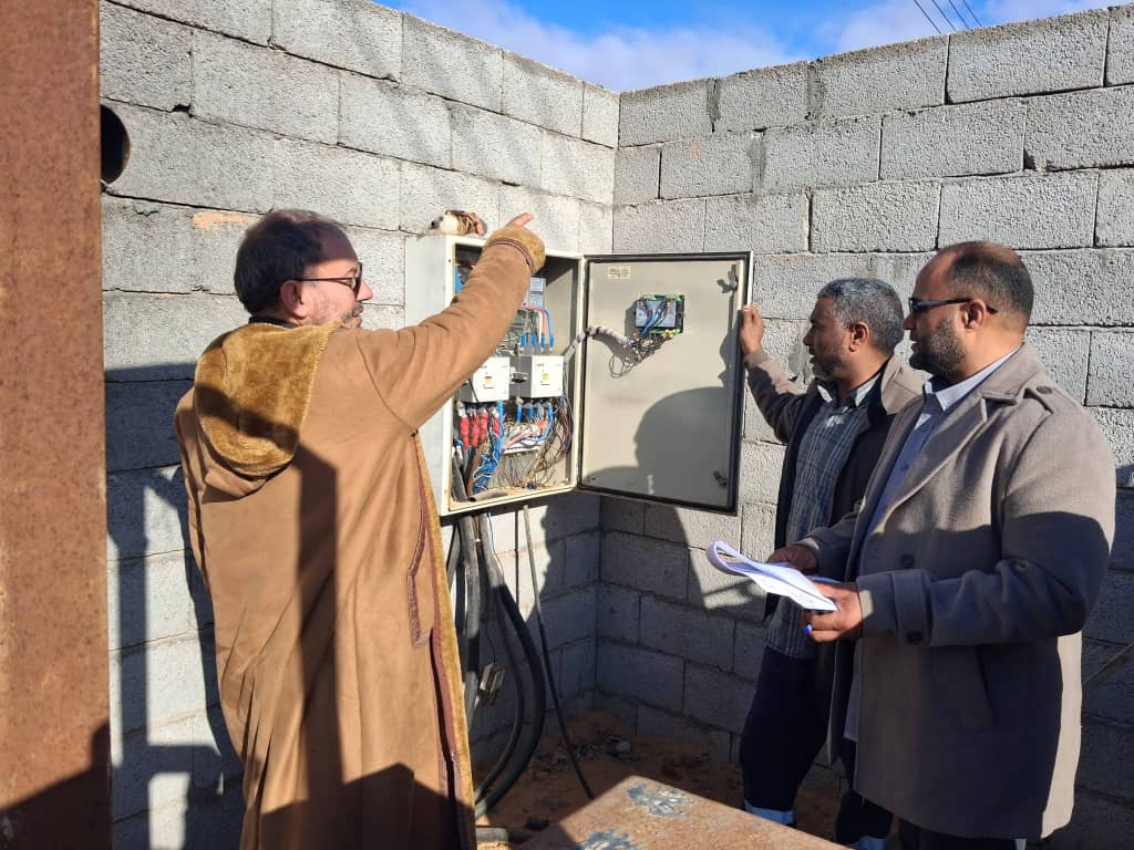 بدء إزالة التوصيلات المخالفة للمولدات الكهربائية في سرت