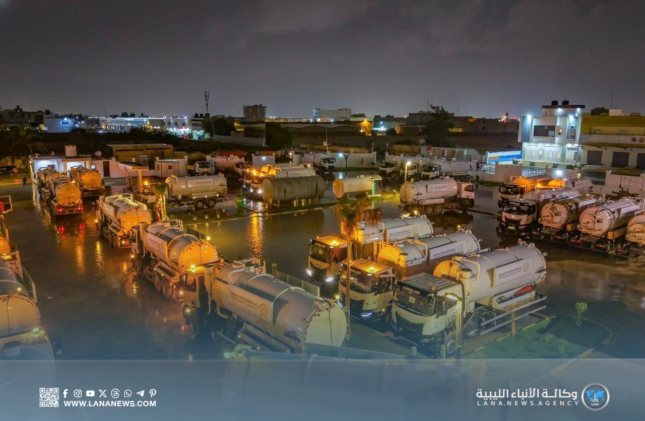 انحسار تجمعات المياه ببنغازي بعد تدخل مباشر من صندوق التنمية