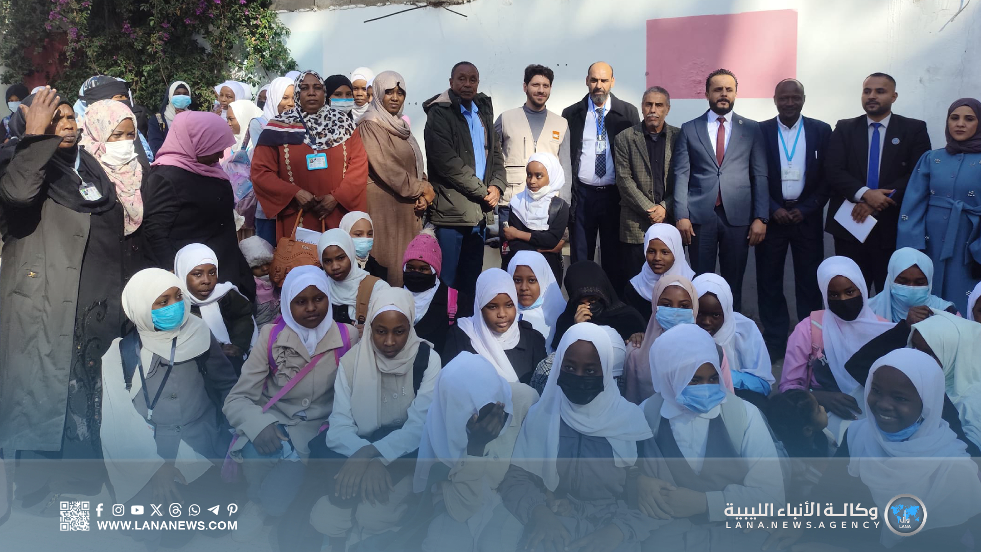 وزارة الخارجية بالحكومة الليبية تدعم المدارس السودانية بمستلزمات دراسية