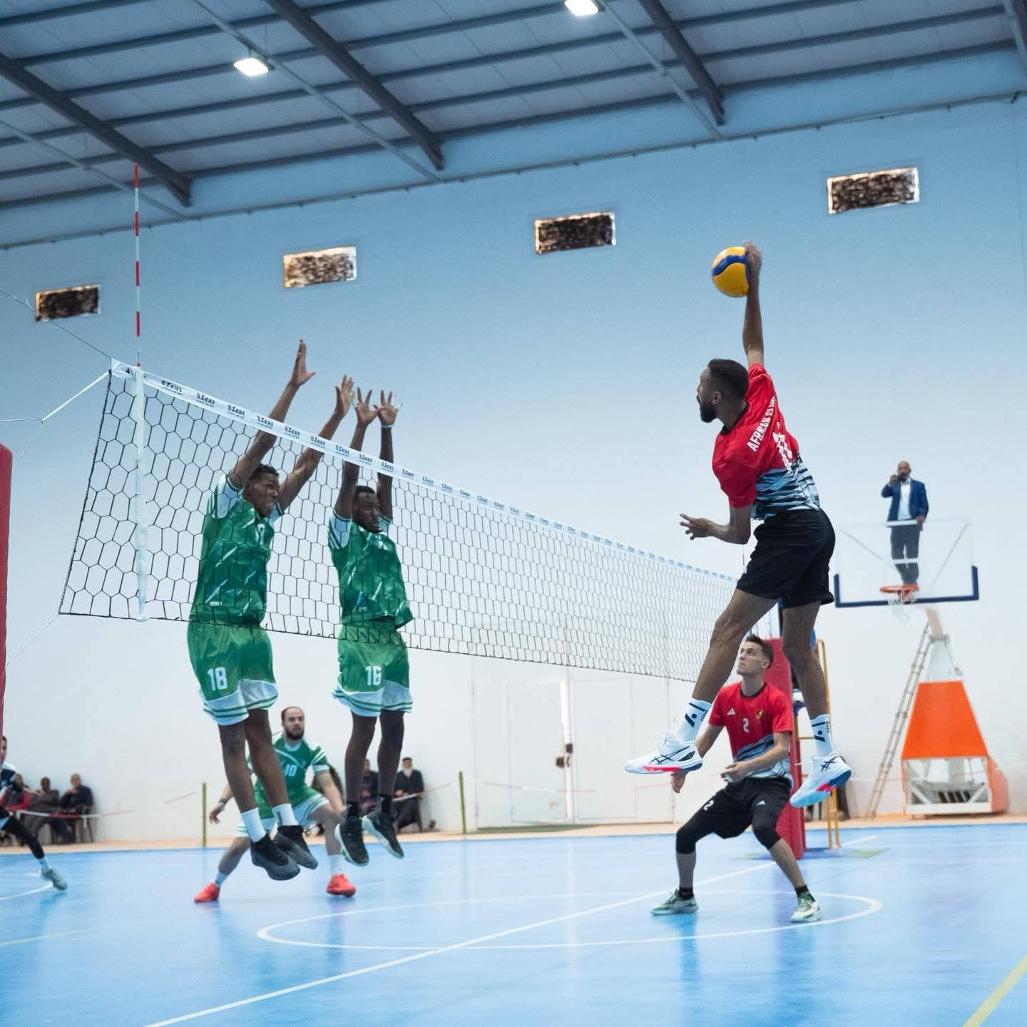 الأهلي بنغازي يتفوق على المروج والأفريقي يفوز على الهدى