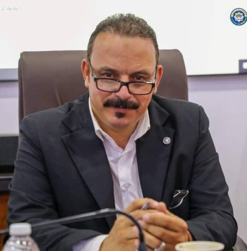 مركز الإدارة العامة بجامعة بنغازي يشارك بفاعلية في مؤتمرين وندوة علمية خلال يومين