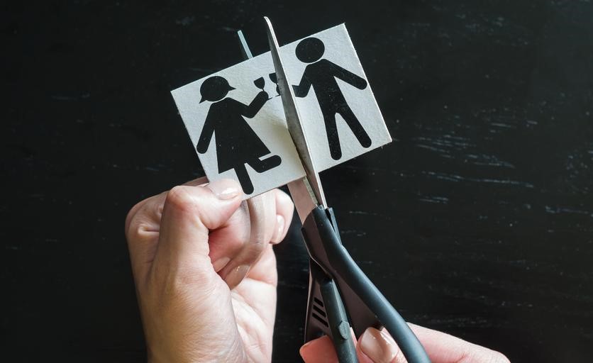 أرقام مقلقة عن معدل الطلاق وزواج القاصرات في بنغازي