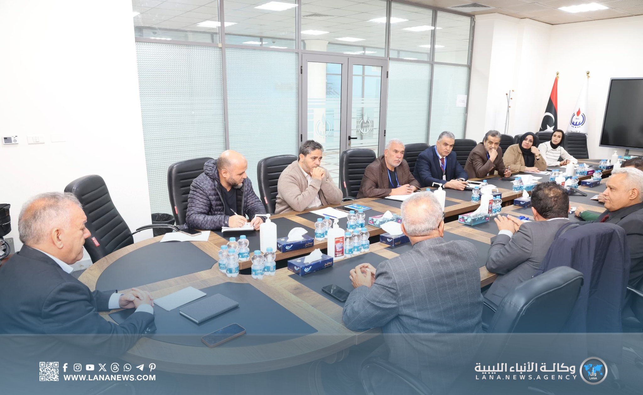 مؤسسة النفط تفتح باب الاستثمار المحلي لتطوير الصناعات النفطية