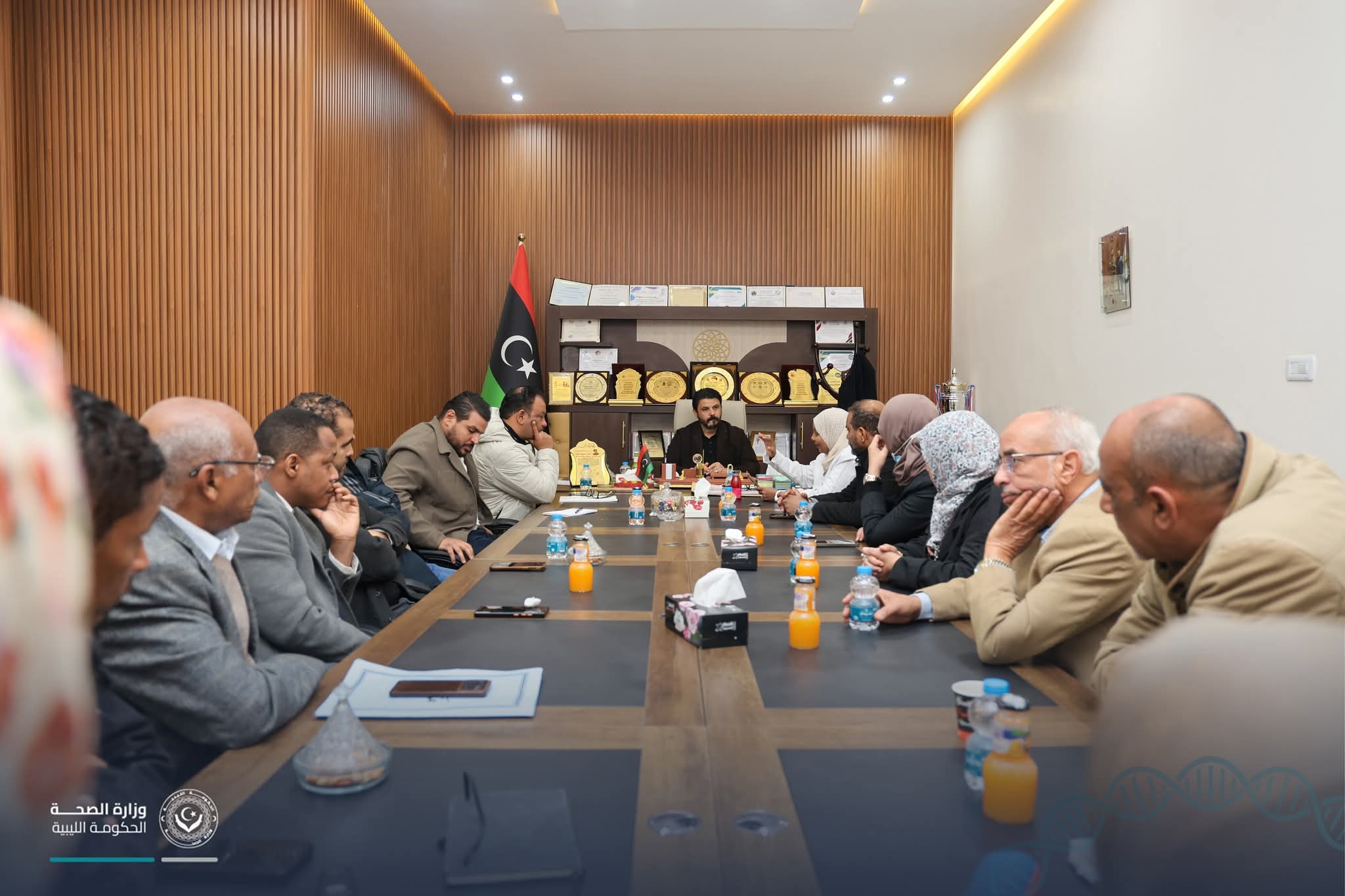 وكيل عام وزارة الصحة يبحث احتياجات مركز سبها الطبي 