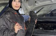 روان أبو عائشة .. فتاة ليبية تصنع النجاح في عالم الميكانيكا