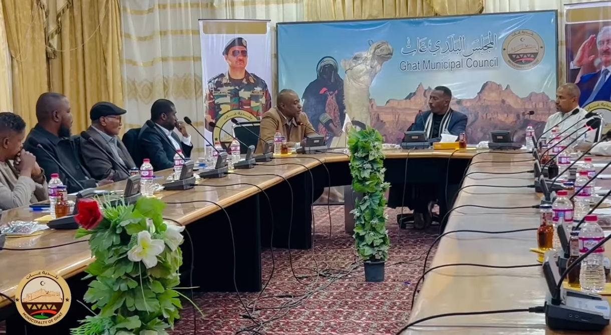 نقاش حول تعزيز التعاون بين غرفة التجارة مرزق وبلدية غات