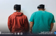 شرطة الزعفران تضبط شخصين أثناء تخريد أسلاك كهربائية في سرت