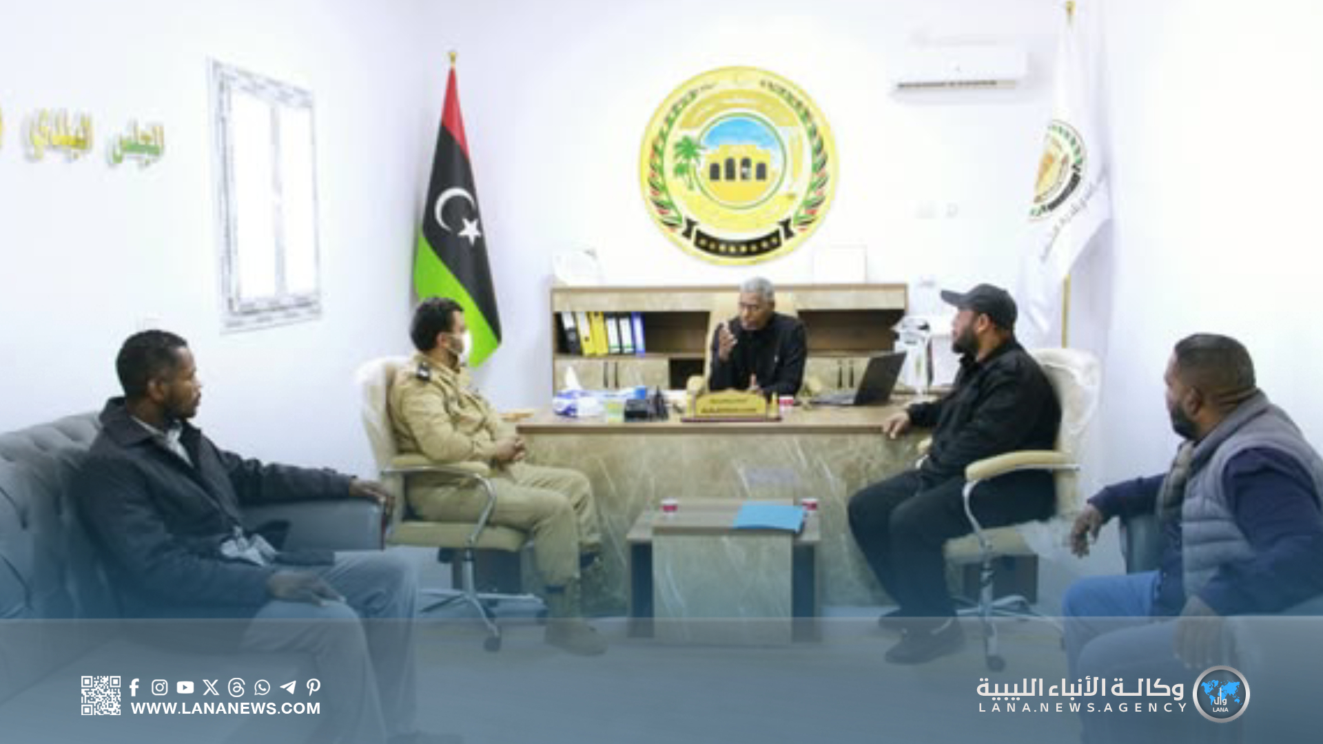 عميد بلدية الشرقية يناقش الأمن والهجرة مع الأجهزة المختصة