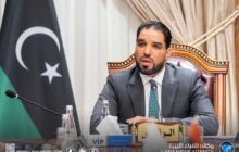 رئيس الرقابة الإدارية يتسلم الحسابات الختامية للدولة (2016-2020)