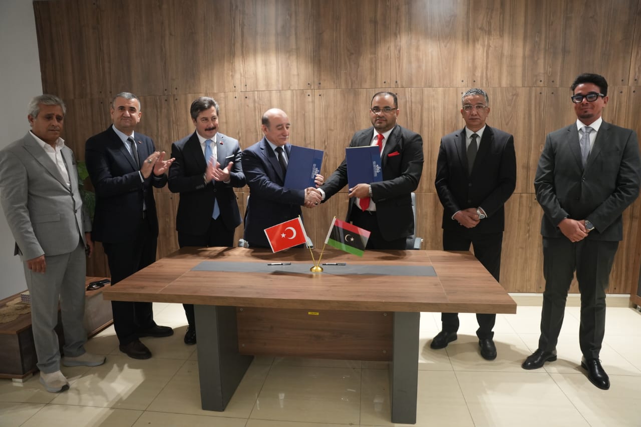 الهيئة العامة للمعارض توقع اتفاقية تعاون مع وفد تركي لتعزيز تنظيم المعارض والمؤتمرات