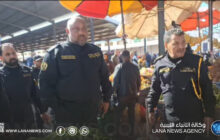 الحرس البلدي بنغازي يلزم تجار الخضروات والفواكه بخفض الأسعار