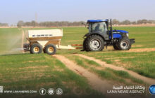 انطلاق أعمال تسميد دوائر الريّ المحوري بمشروع المزارع الكبيرة بسرت