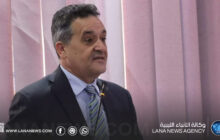 الغويل يحذر من المضاربة بسبب فجوة العملات