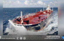 ناقلات نفط تغير مسارها عقب ضربات إيران