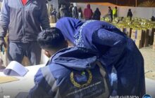 توزيع مساعدات غذائية على اللاجئين السودانيين بمدينة جالو